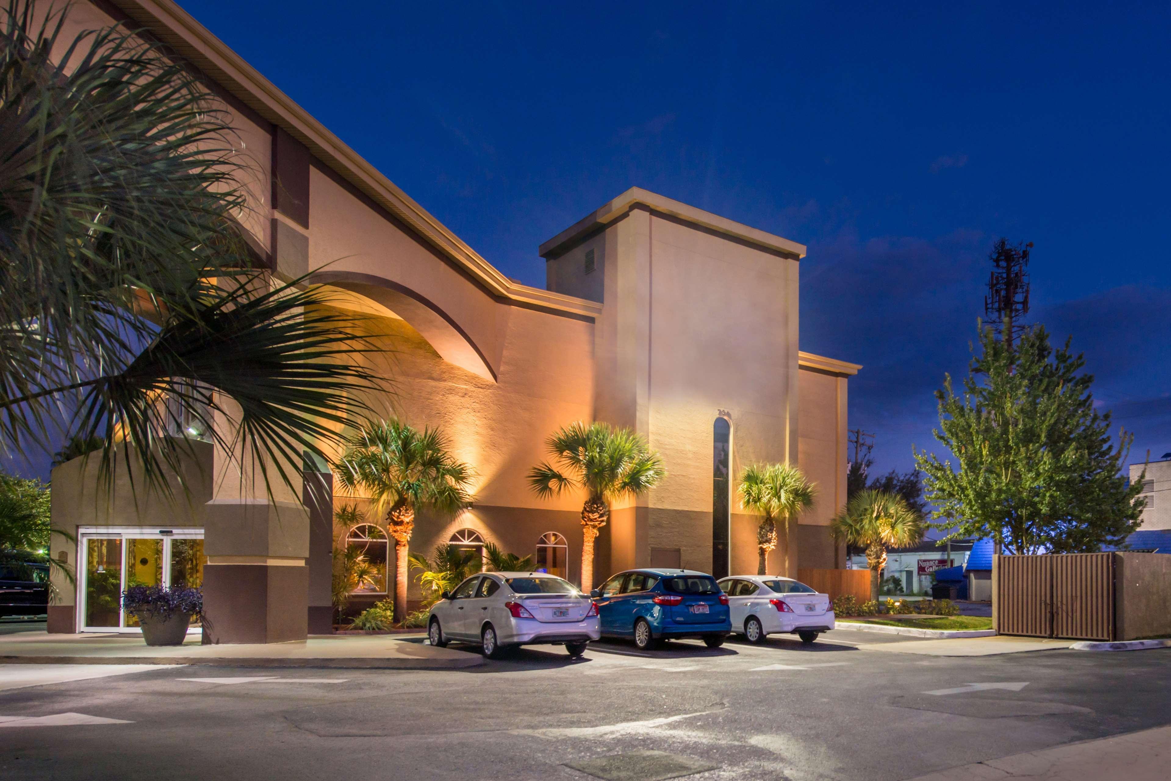 Best Western Tampa Hotel Exterior photo