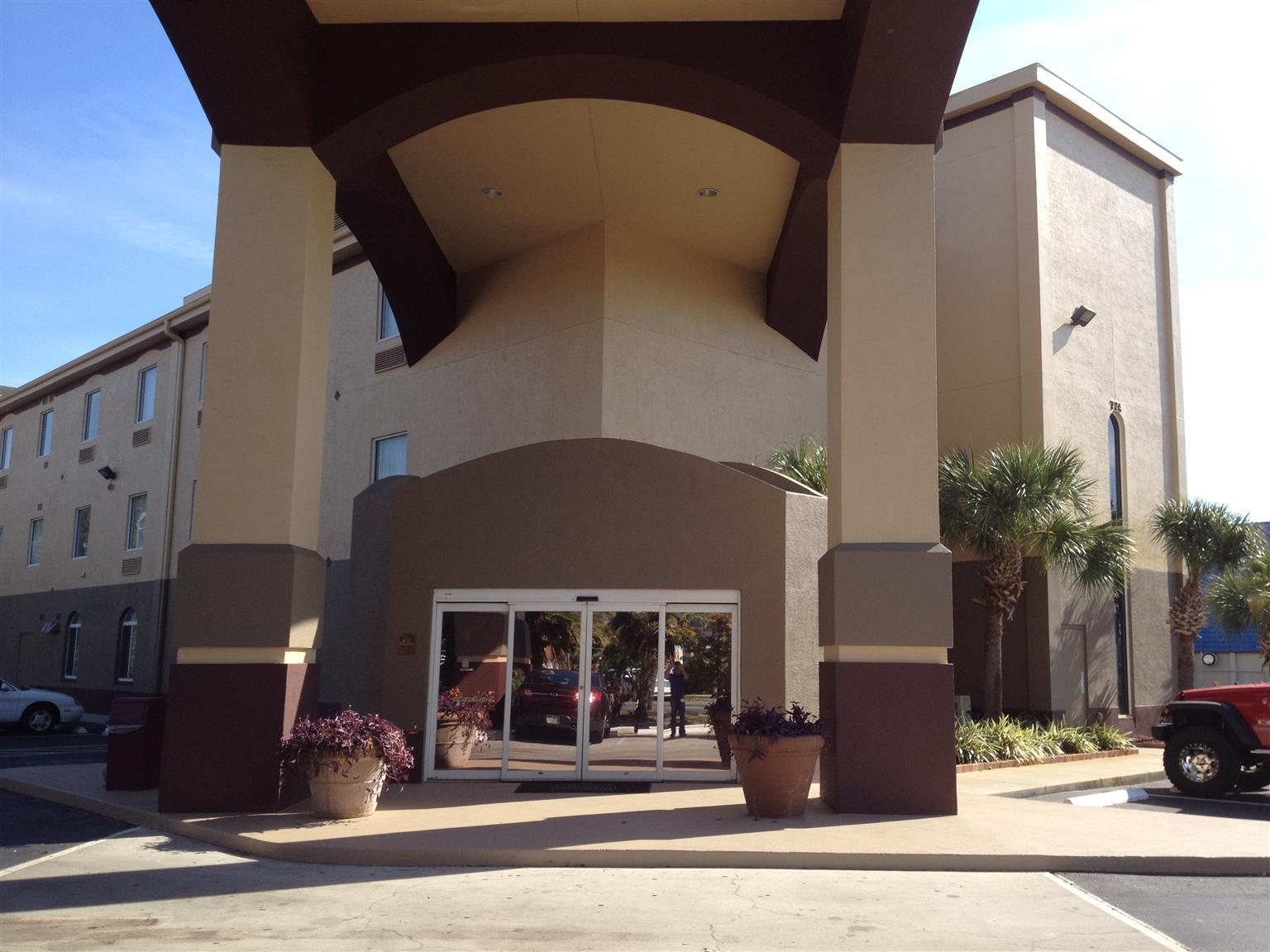 Best Western Tampa Hotel Exterior photo