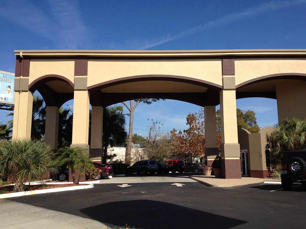 Best Western Tampa Hotel Exterior photo